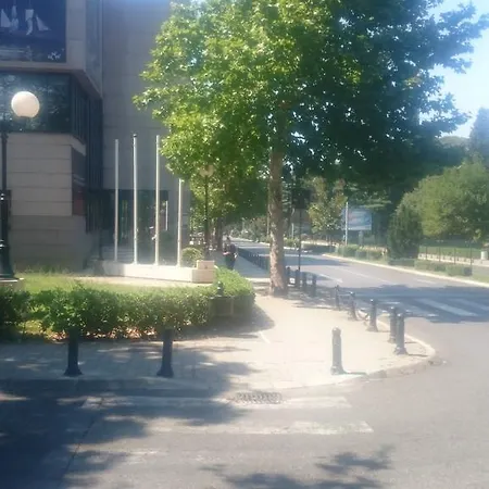 Center Апартаменти *